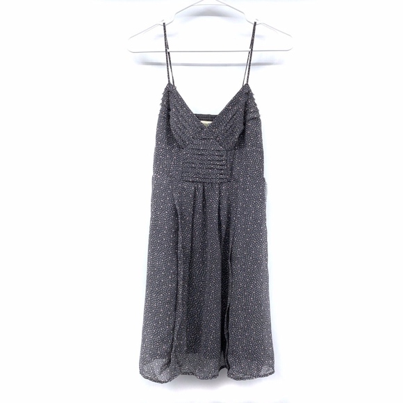 American Eagle Outfitters Dresses & Skirts - American Eagle Gray Polka Dot Pleat Babydoll Dress